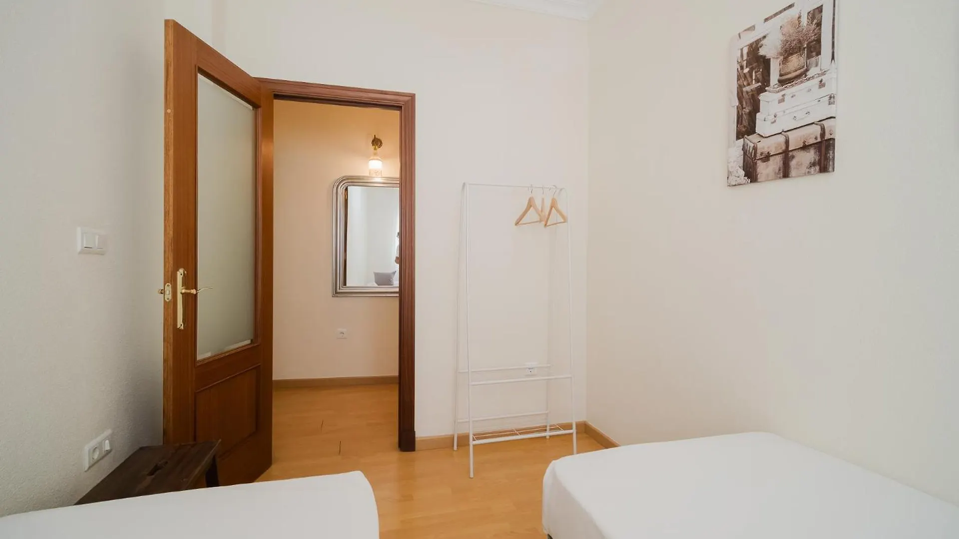 Sibssanlucar Reina Del Centro - Parking Apartment Sanlucar de Barrameda Spain