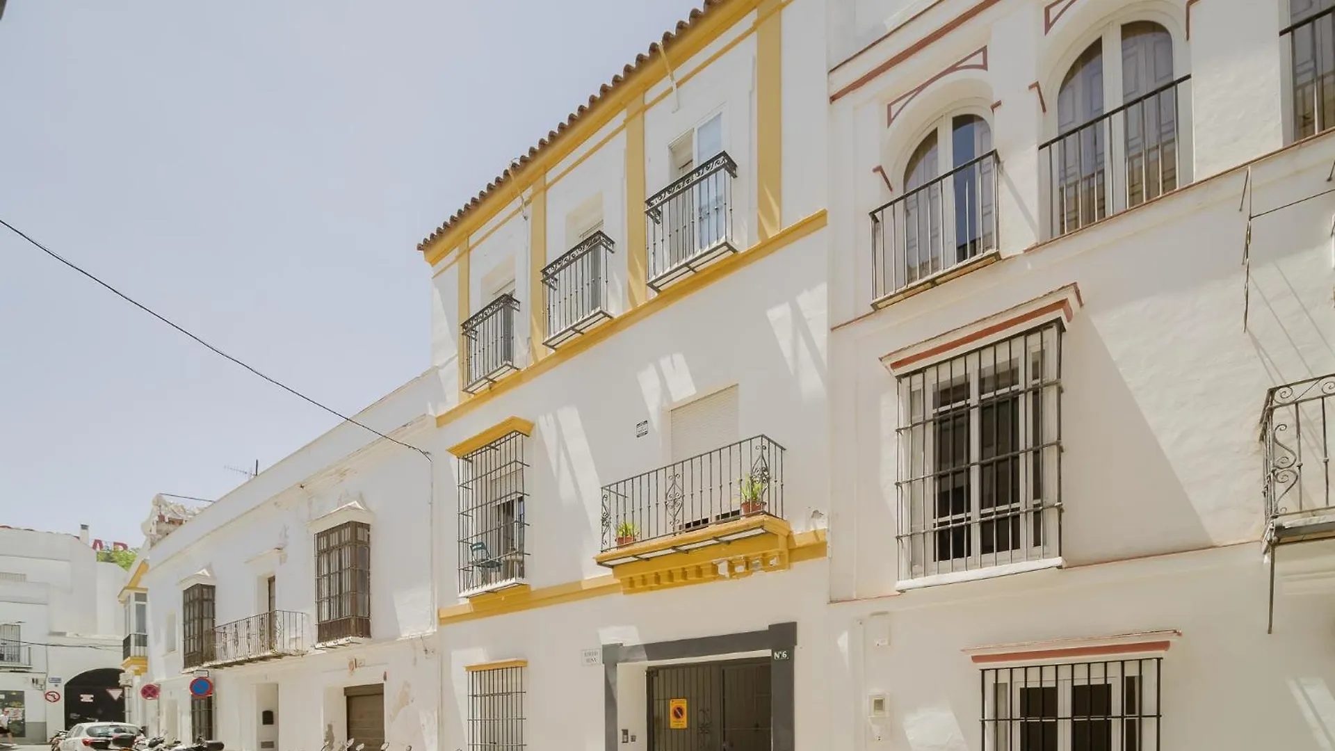Sibssanlucar Reina Del Centro - Parking Apartment Sanlucar de Barrameda